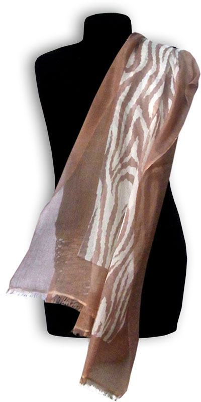 Oversize Zebra Schal aus hauchdünnem Kaschmir und Seide